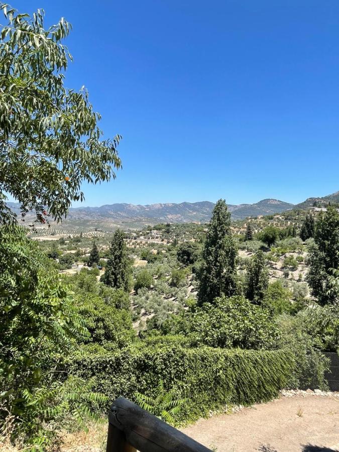 Noviembre La Iruela Villa Luaran gambar